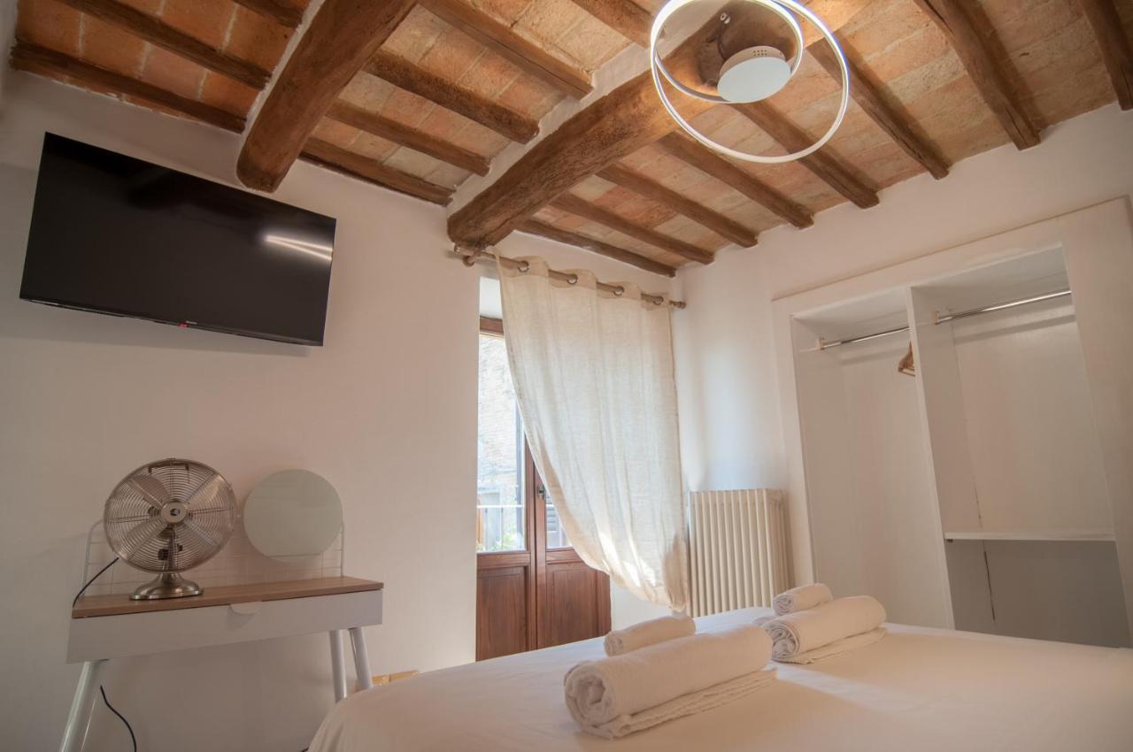 ホテル Umbrian Concierge - La Casa Dei Pellari ペルージャ エクステリア 写真
