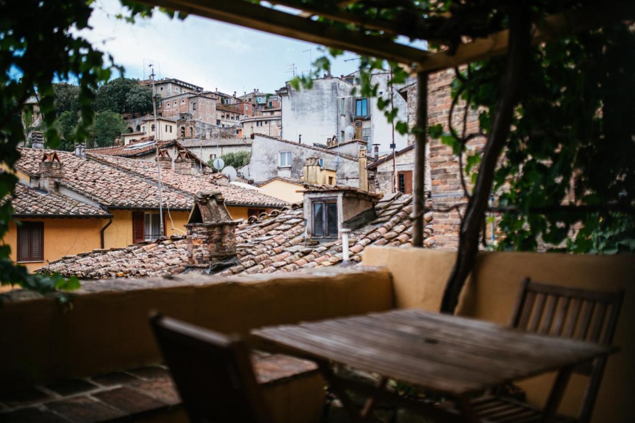 ホテル Umbrian Concierge - La Casa Dei Pellari ペルージャ エクステリア 写真