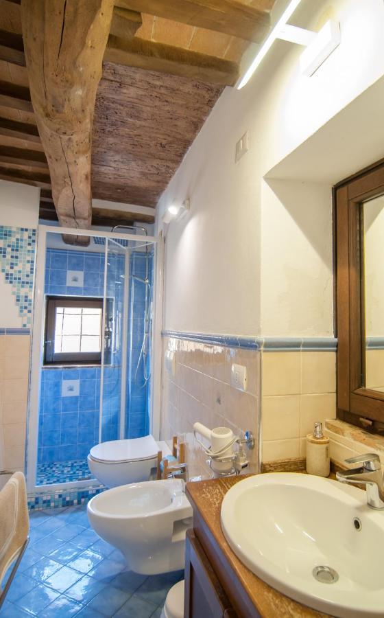 ホテル Umbrian Concierge - La Casa Dei Pellari ペルージャ エクステリア 写真