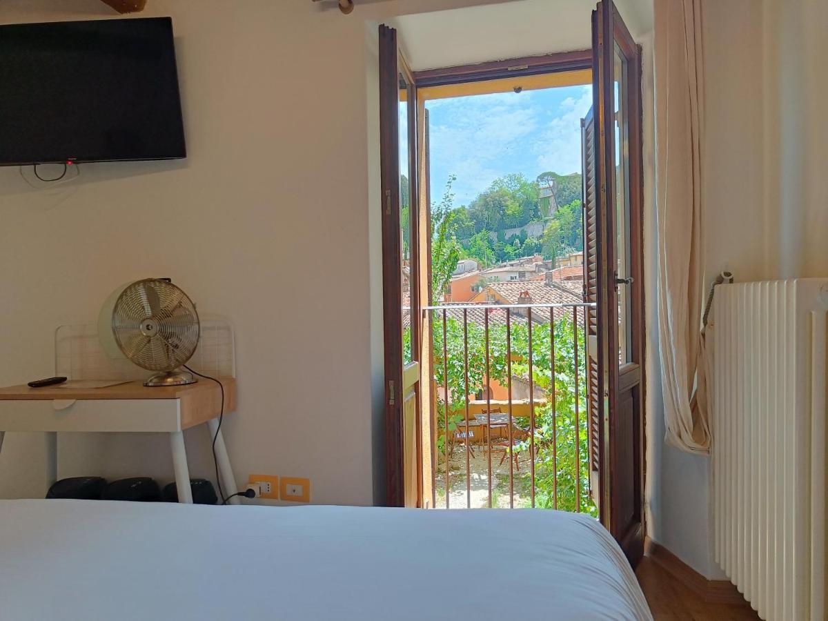 ホテル Umbrian Concierge - La Casa Dei Pellari ペルージャ エクステリア 写真